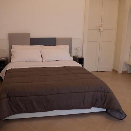 Casapaola B&B Rooms Ачиреале Экстерьер фото