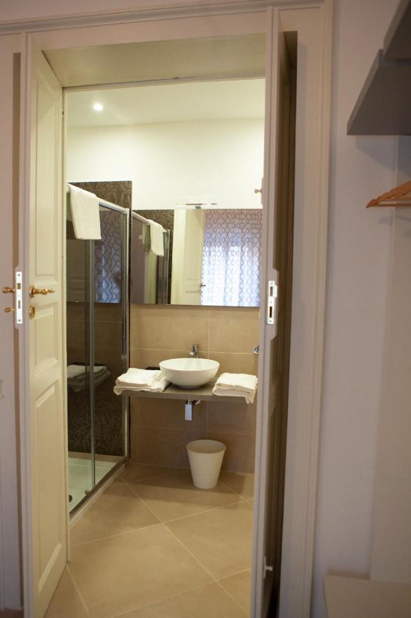 Casapaola B&B Rooms Ачиреале Экстерьер фото