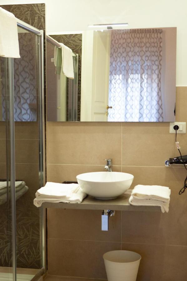 Casapaola B&B Rooms Ачиреале Экстерьер фото