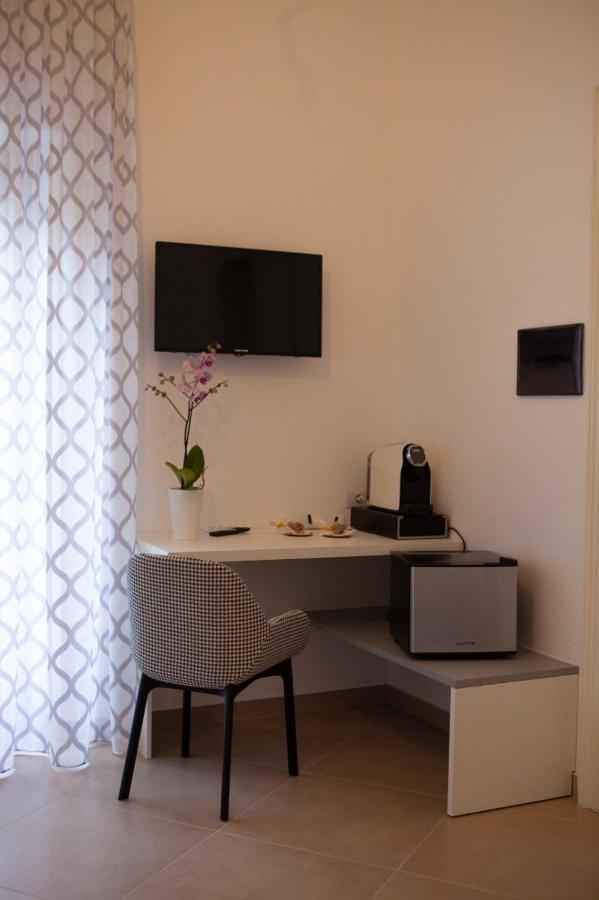 Casapaola B&B Rooms Ачиреале Экстерьер фото